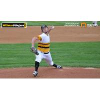 Willmar Stingers Pitcher Eddie Estrada