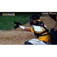 Stingers Fall in Close Battle with Rox