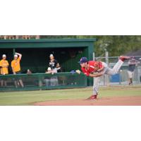 Acadiana Cane Cutters deliver a pitch