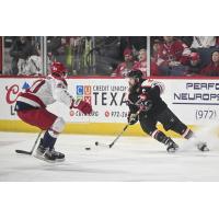 Allen Americans' Eric Williams versus Rapid City Rush's Alex Aleardi