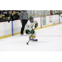 Forward Everett Wardle with Skidmore