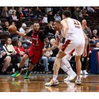 Cleveland Charge forward Pete Nance on defense vs. the Sioux Falls Skyforce