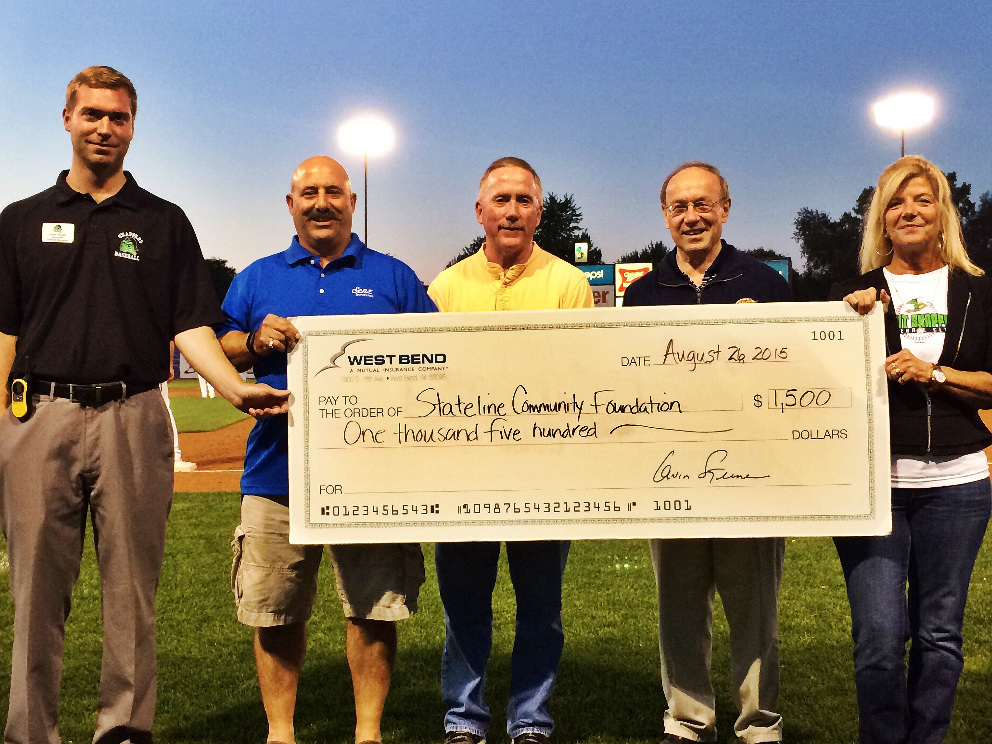 West Bend Mutual Donates Check To Stateline Community Foundation August 27 2015 Photo On Oursports Central