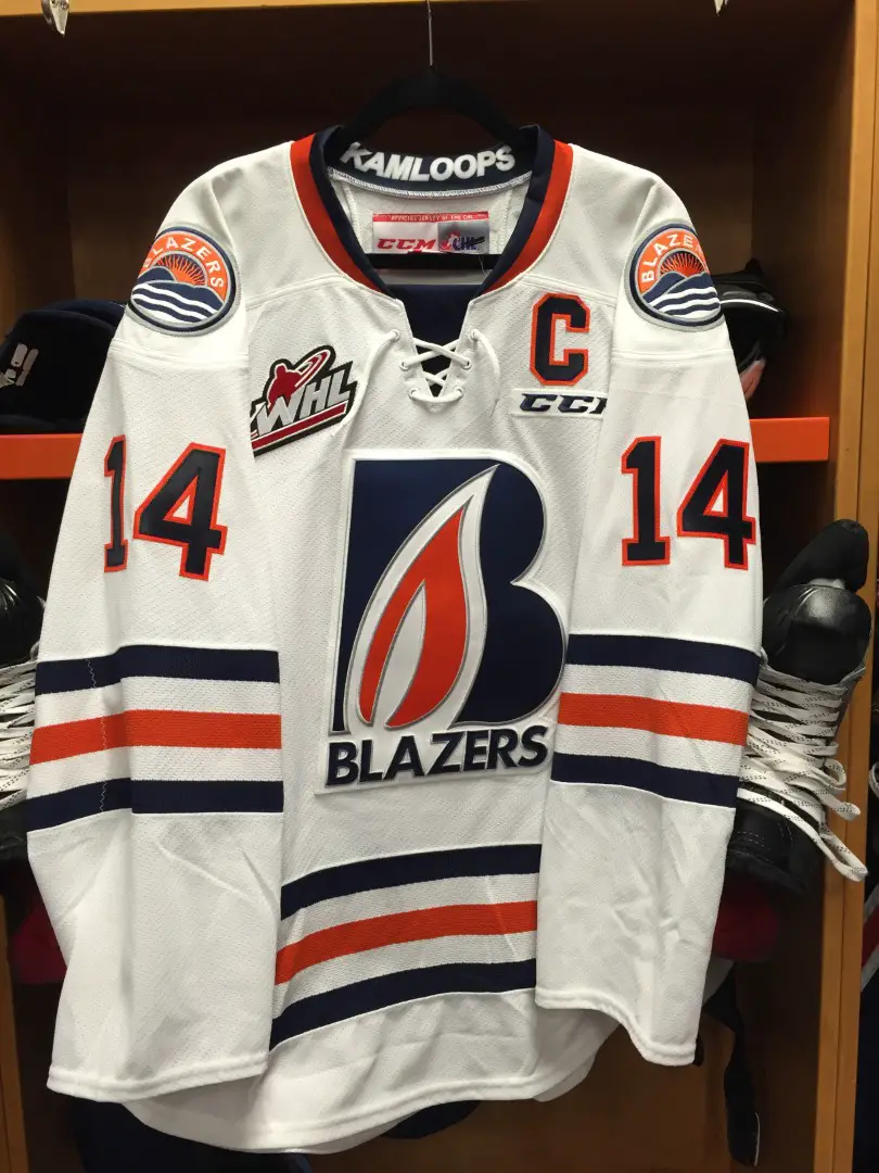 kamloops blazers jersey