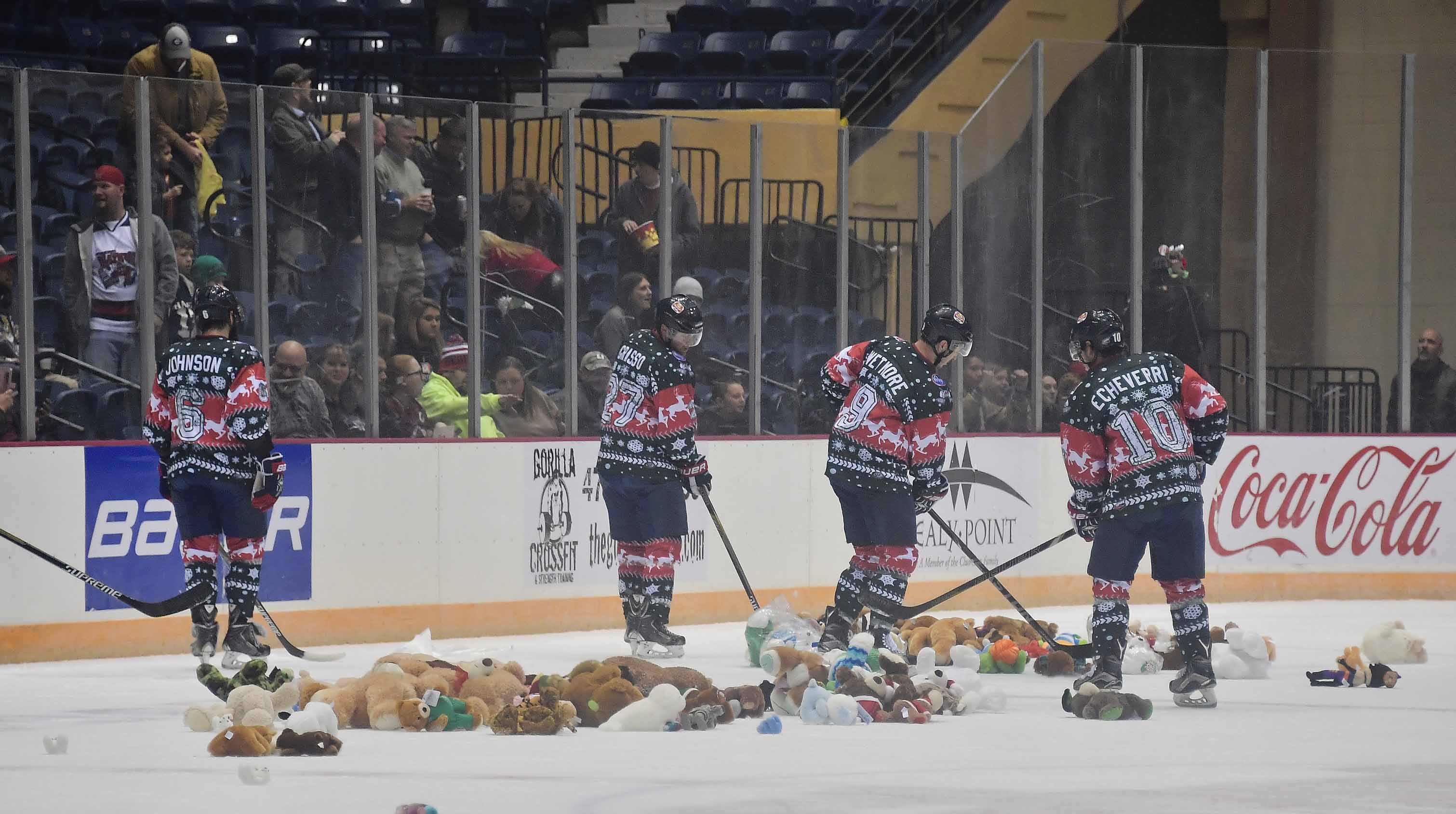 teddy bear toss hitmen 2018