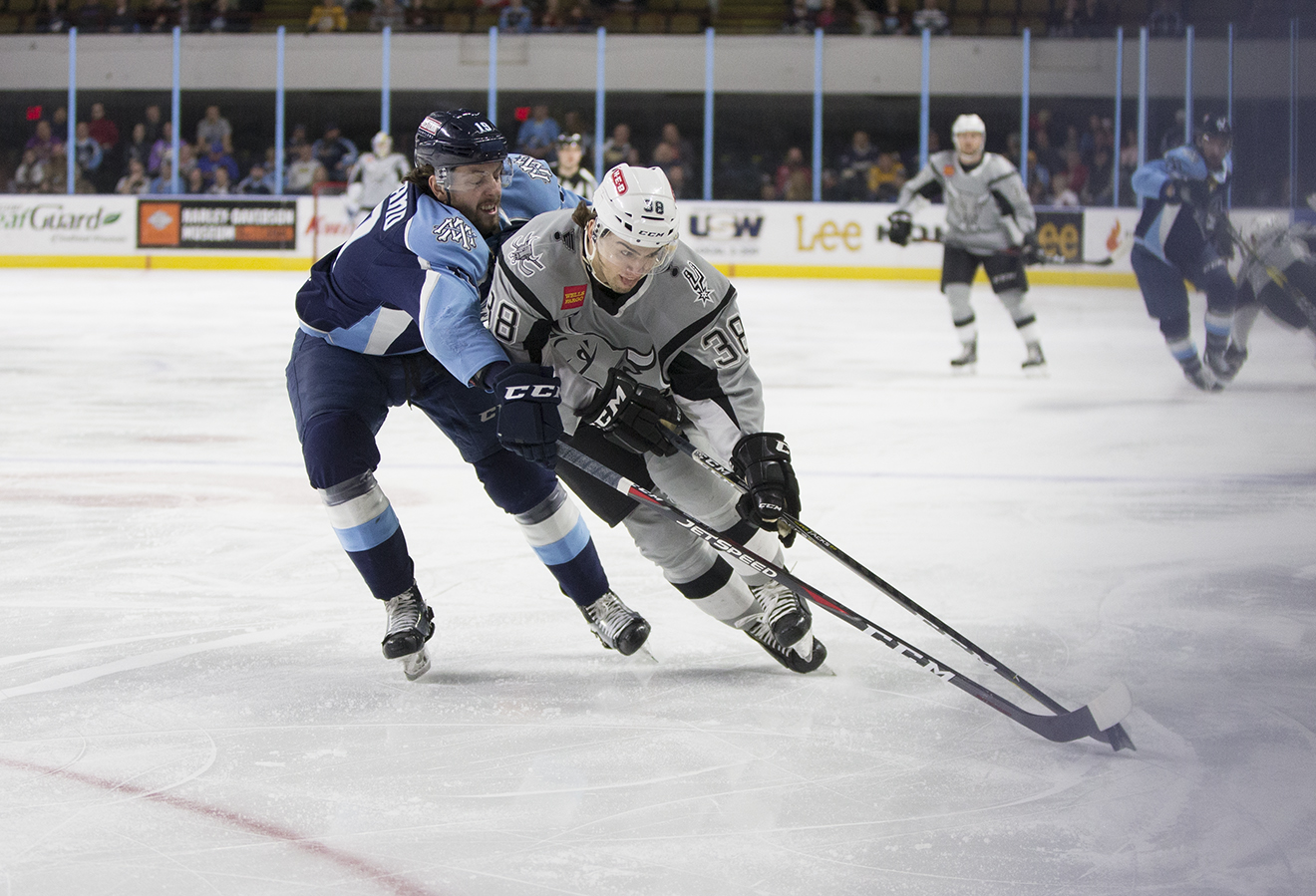 San Antonio Rampage comeback falls short against Manitoba Moose