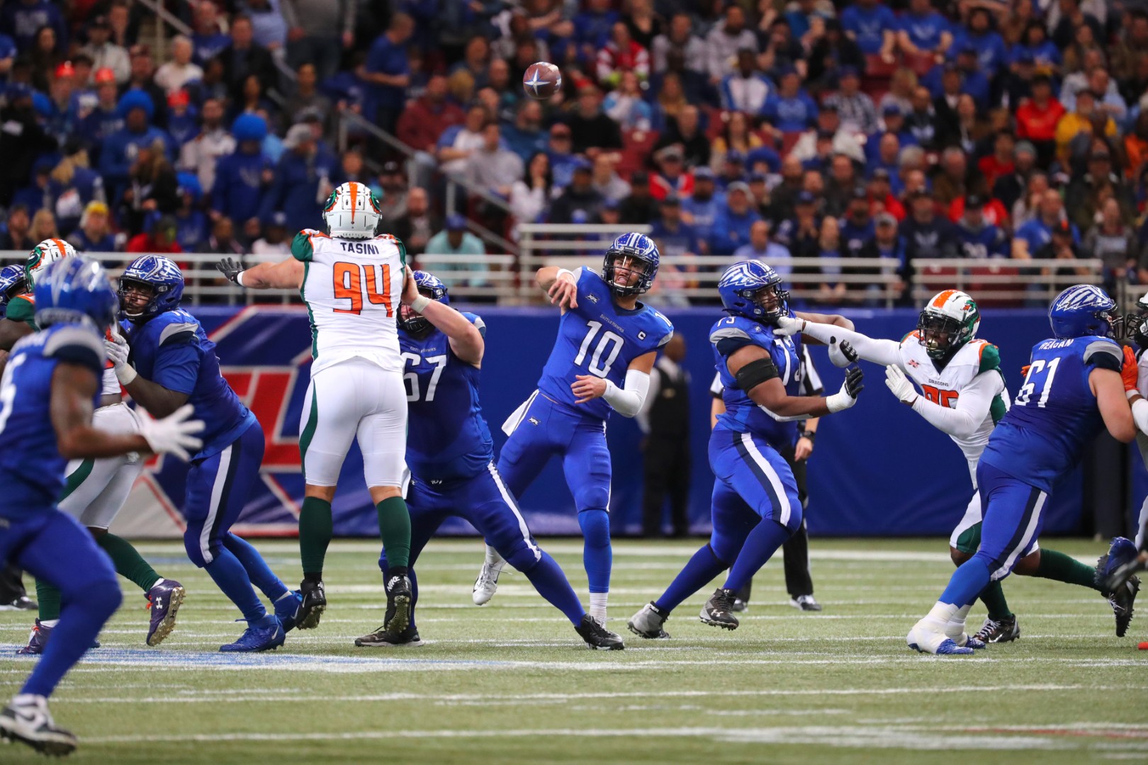 St. Louis BattleHawks quarterback Jordan Ta&#39;amu throws vs. the Seattle Dragons - March 4, 2020 ...