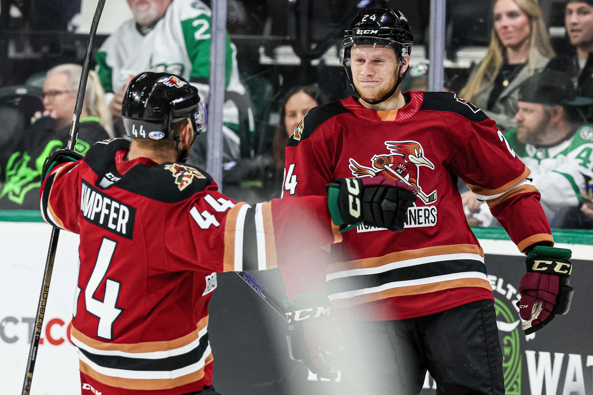 Roadrunners rally comes up short in 4-3 loss to San Jose; regular-season  finale Saturday at Tucson Arena, then playoffs