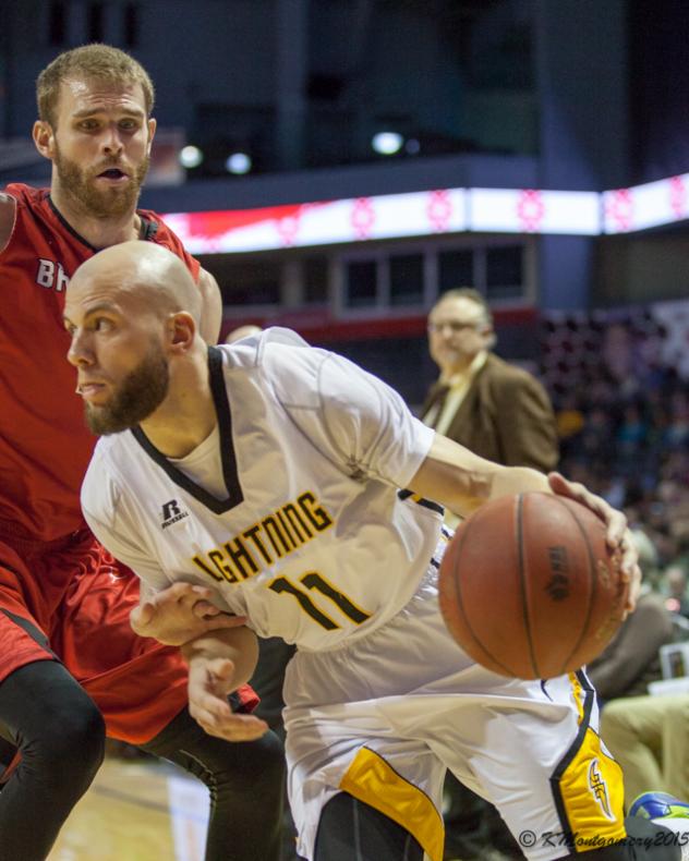London Lightning vs. Brampton A's