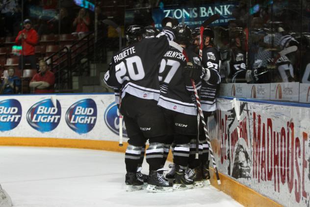 Utah Grizzlies Celebrate vs. Alaska Aces