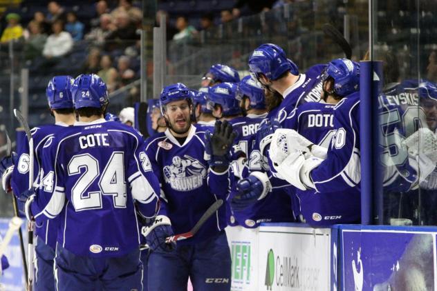 Bridgeport Sound Tigers vs. Syracuse Crunch
