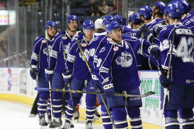 Bridgeport Sound Tigers vs. Syracuse Crunch