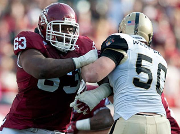 Rattlers OL Derek Dennis with Temple