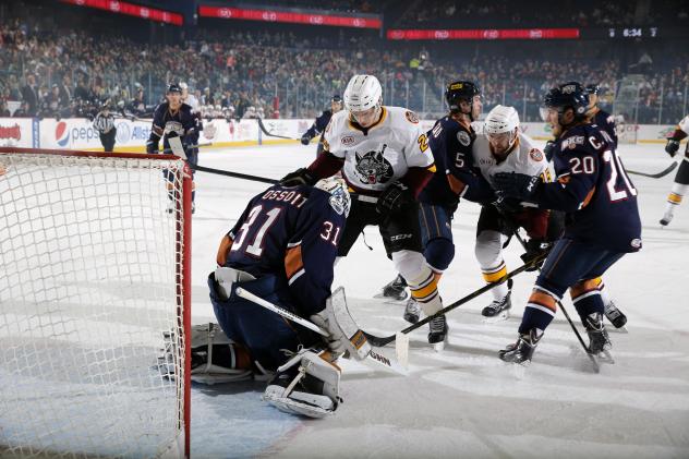 Chicago Wolves vs. Oklahoma City Barons