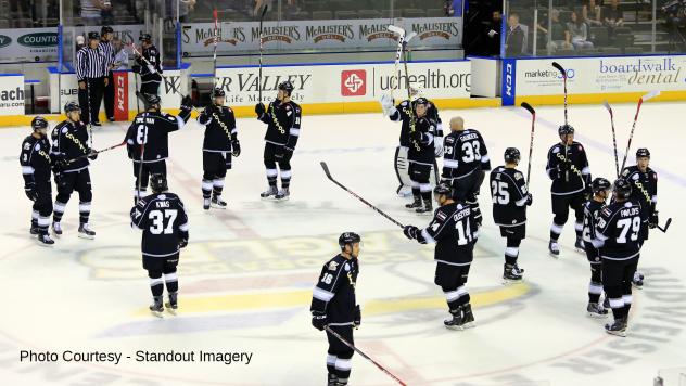 Colorado Eagles Salute Fans