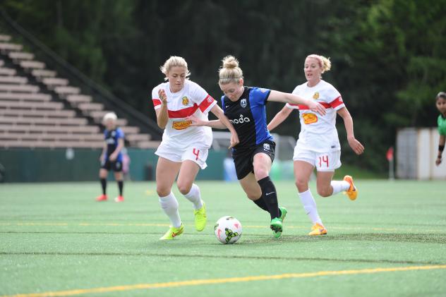 Western New York Flash vs. Seattle Reign FC