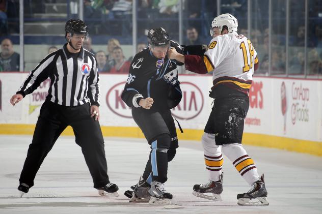 Chicago Wolves vs. Milwaukee Admirals
