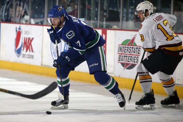 Chicago Wolves vs. Utica Comets