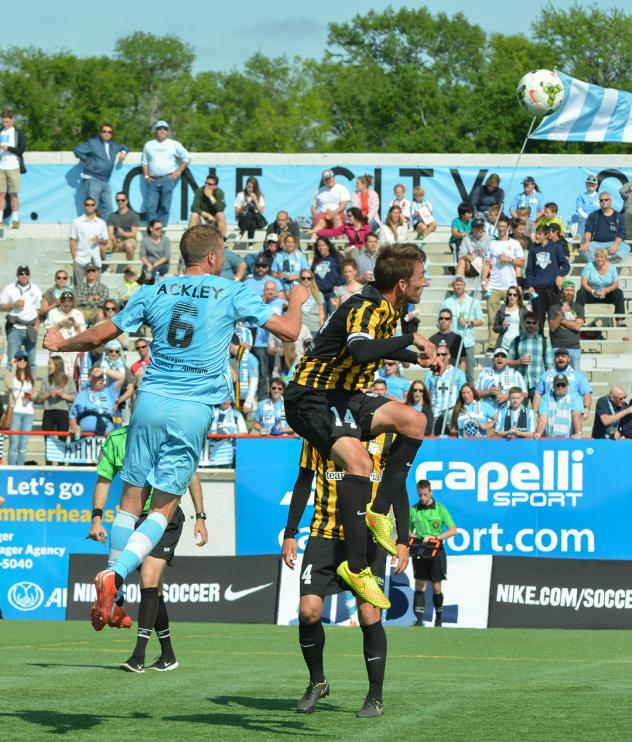 Wilmington Hammerheads FC vs. Charleston Battery
