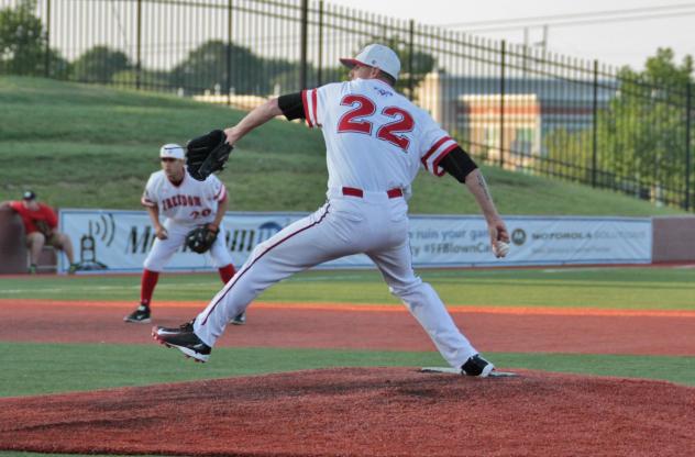Coleman Stephens Pitches for the Florence Freedom