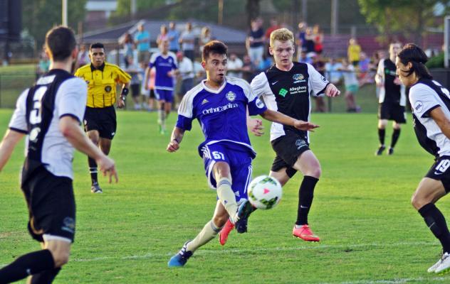 Carlos Alvarez of the Charlotte Independence vs. the Pittsburgh Riverhounds