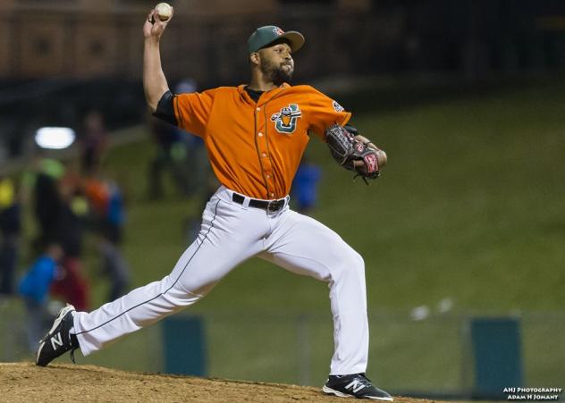 Joliet Slammers Pitcher Navery Moore