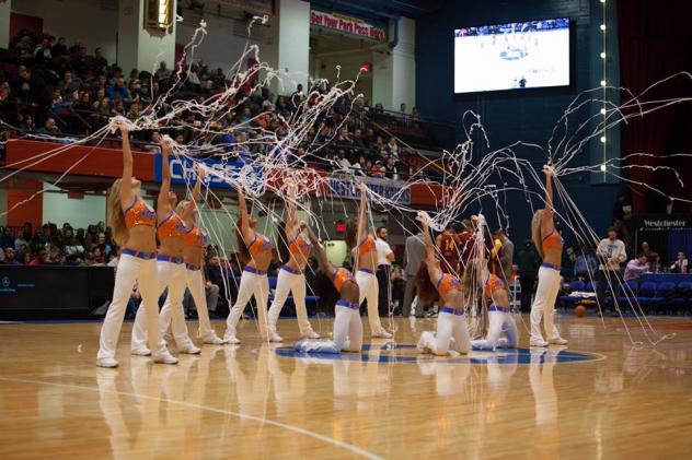 Westchester Knicks Dancers