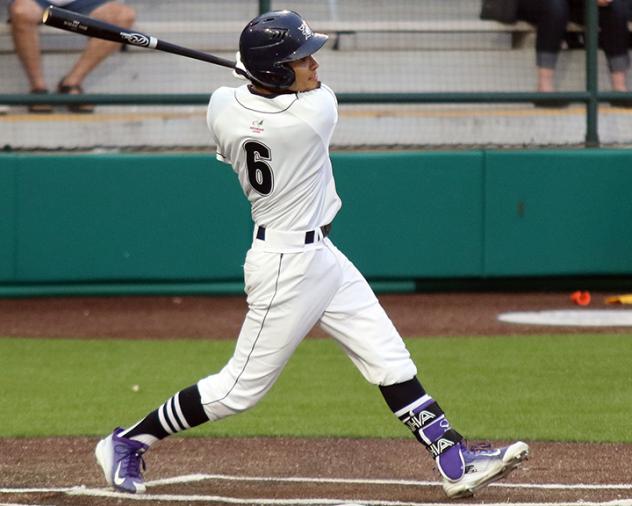 Elliott Barzilli of the Duluth Huskies