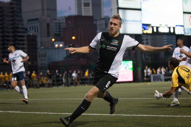 Pittsburgh Riverhounds vs. Wilmington Hammerheads