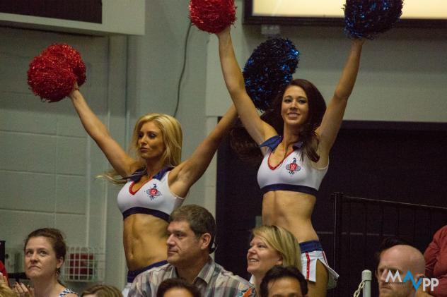 Washington Kastles Cheerleaders at the WTT Finals