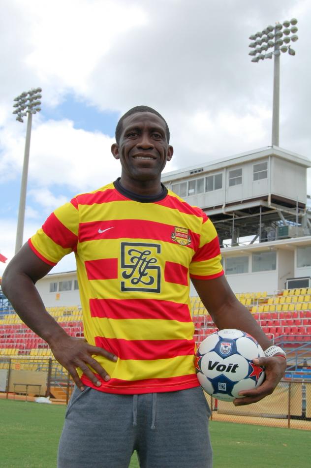 Fort Lauderdale Strikers Signee Hendry Thomas