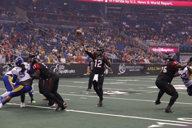 Orlando Predators QB Randy Hippeard vs. the Tampa Bay Storm