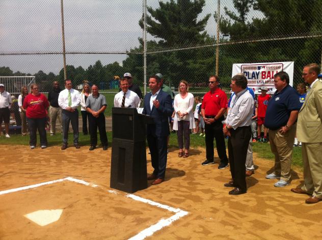 Legends Join in Play Ball Initiative