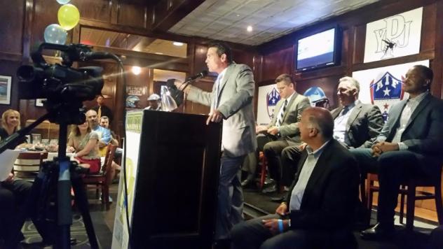 Philadelphia Yellow Jackets Master of Ceremonies Bill Osborn