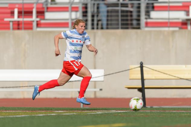 Lori Chalupny of the Chicago Red Stars
