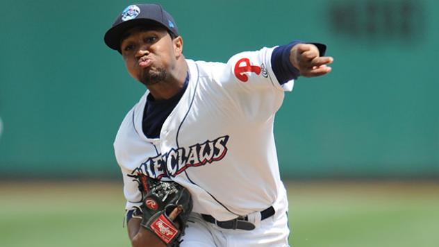 Lakewood BlueClaws Pitcher Elniery Garcia