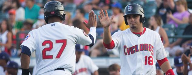 Brooklyn Cyclones Exchange High Fives