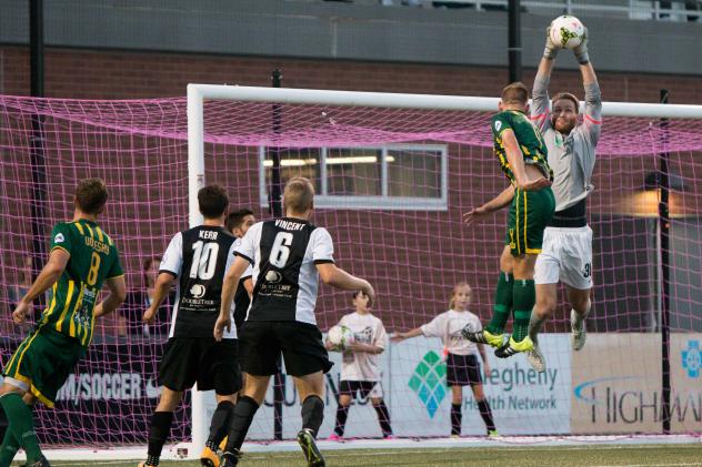 Pittsburgh Riverhounds vs. Rochester Rhinos