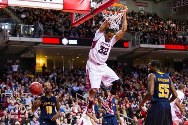 Saint John Mill Rats Signee Rahlir Hollis-Jefferson with Temple