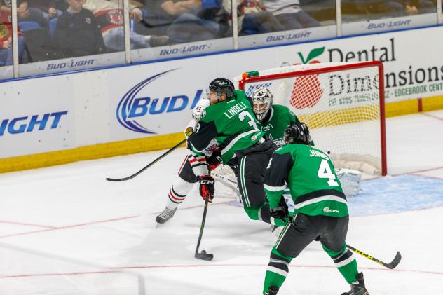 Texas Stars Defend the Goal vs. the Rockford IceHogs