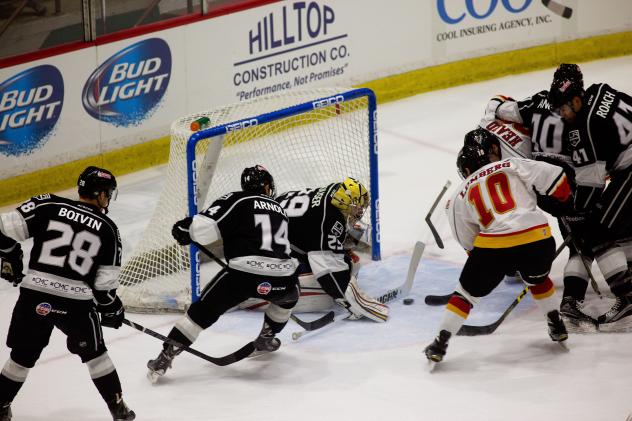 Manchester Monarchs Defend their Goal vs. the Adirondack Thunder