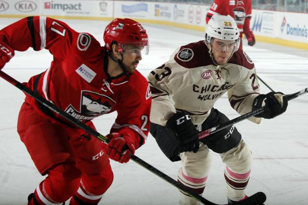 Magnus Paajarvi of the Chicago Wolves Prepares for Contact vs. the Charlotte Checkers