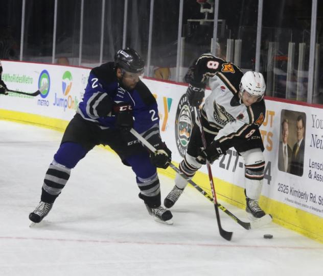 Wichita Thunder Face the Quad City Mallards