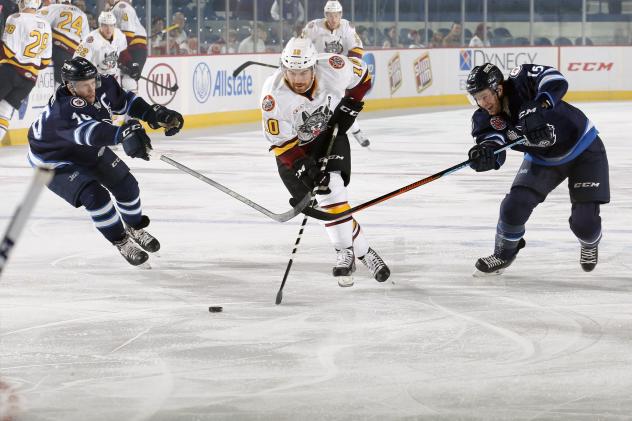 Zach O'Brien of the Chicago Wolves vs. the Manitoba Moose
