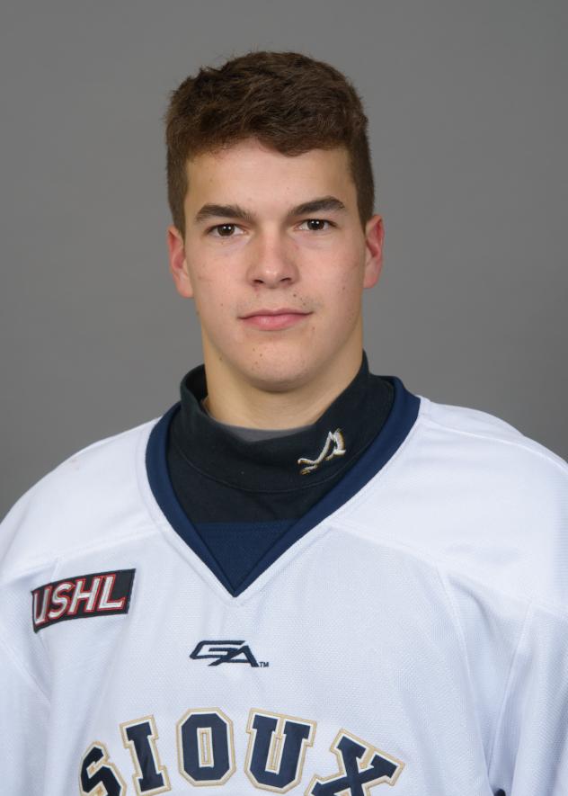 Forward Collin Peters of the Sioux Falls Stampede