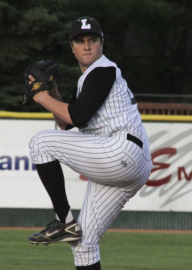 La Crosse Loggers Pitcher Kevin Flemer