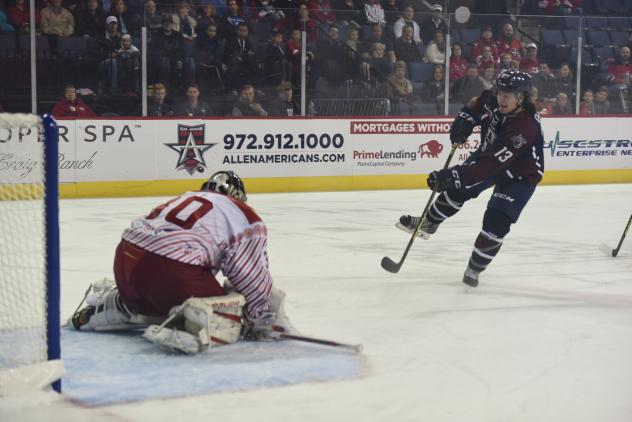 Allen Americans Try to Fend off the Tulsa Oilers
