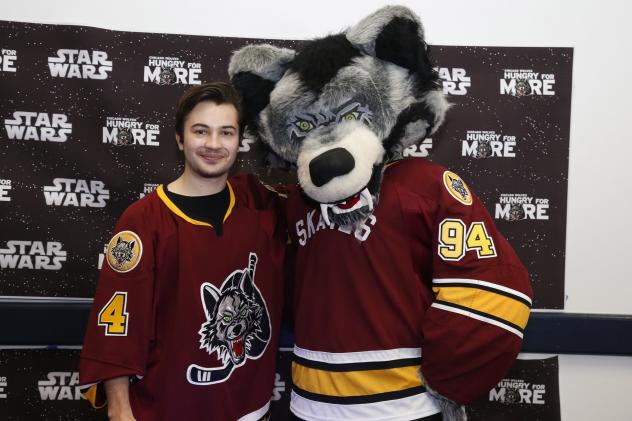Chicago Wolves Mascot at Star Wars Day