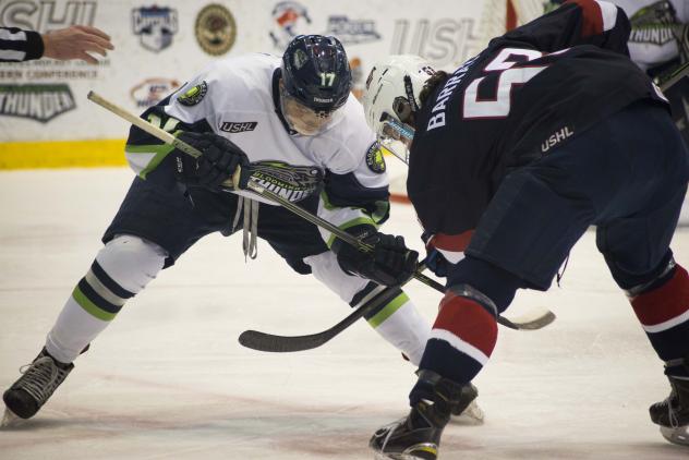 Bloomington Thunder Face off vs. Team USA