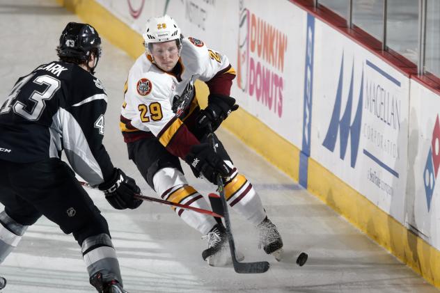 Chicago Wolves Right Wing Danny Kristo vs. the San Antonio Rampage